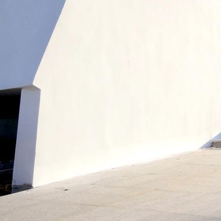 如何使用VI設計來傳達社交媒體平臺的創新和互聯性?