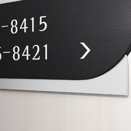 創(chuàng)意展示廳桌椅設(shè)計案例分享:展示產(chǎn)品與品牌的獨特風格